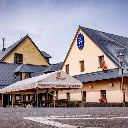 Hotel Gong Stramberk Bagian luar foto